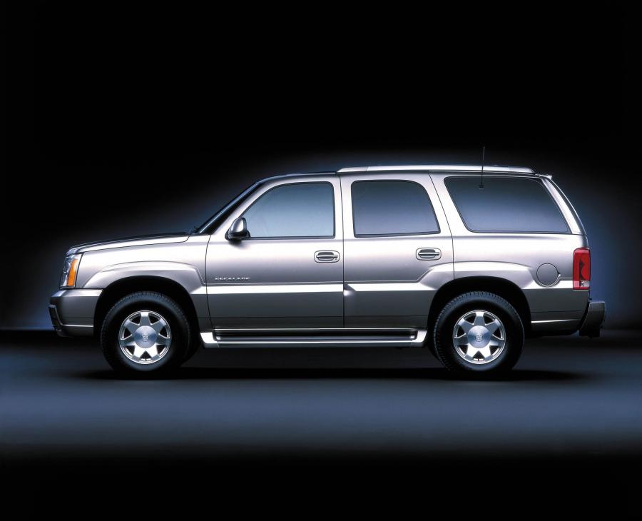  Cadillac Escalade 2002 года  (фото 45 из 47)